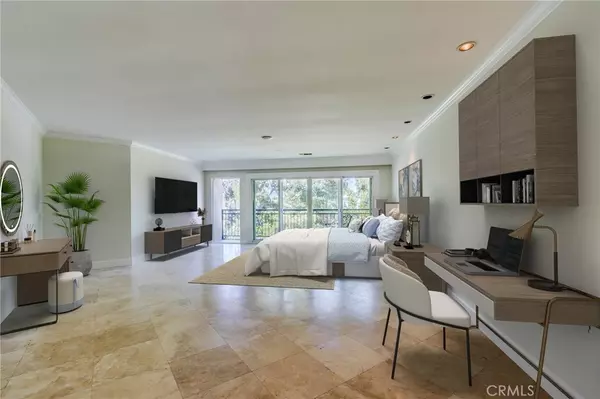 Newport Beach, CA 92660,1 Rue Biarritz