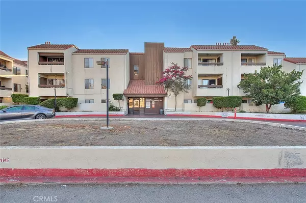 700 W 3rd ST #A111, Santa Ana, CA 92701