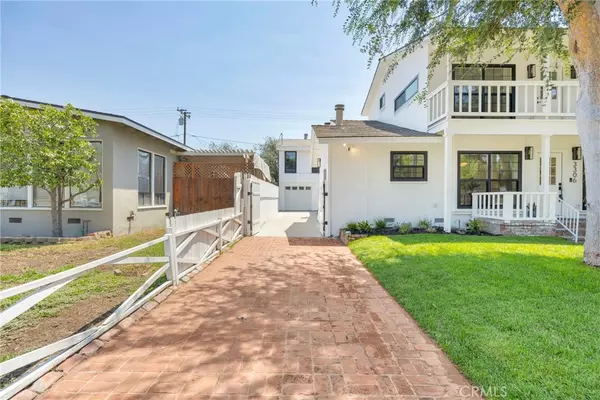 Long Beach, CA 90808,3306 San Anseline AVE