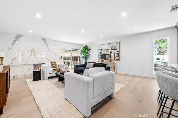 11 Rockrose WAY, Irvine, CA 92612