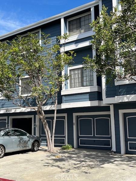 20322 Portview CIR #103, Huntington Beach, CA 92646