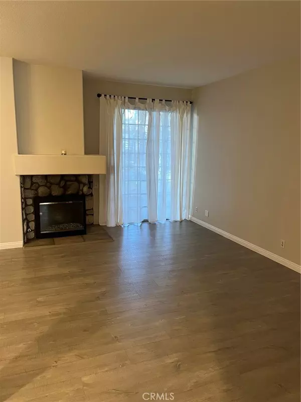 Huntington Beach, CA 92646,20322 Portview CIR #103