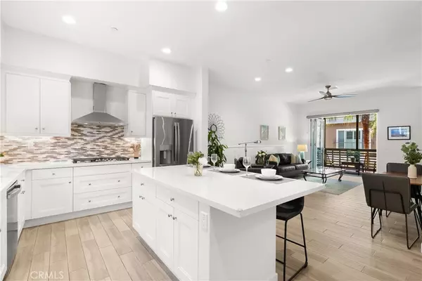 Dana Point, CA 92629,985 Doheny WAY