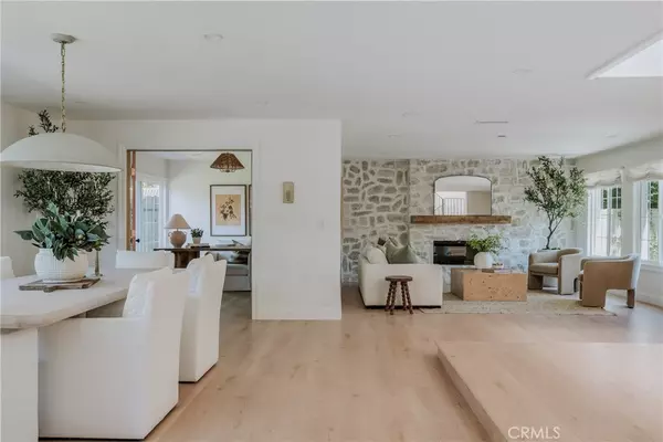 Costa Mesa, CA 92626,1814 Tanager DR