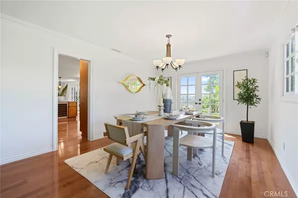 Pasadena, CA 91107,2500 Canyon View LN
