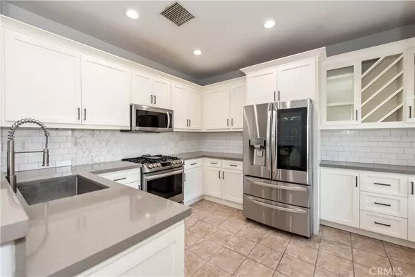 Rancho Santa Margarita, CA 92688,98 Via Barcelona