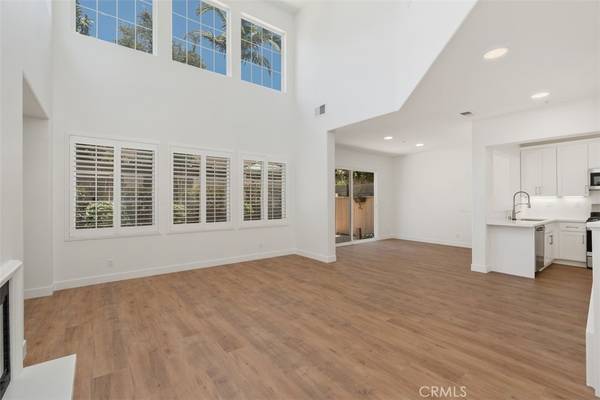 Irvine, CA 92602,20 Ardmore