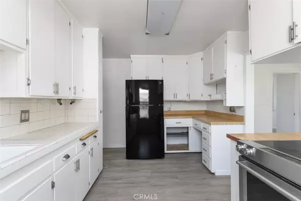 Long Beach, CA 90807,803 E Silva