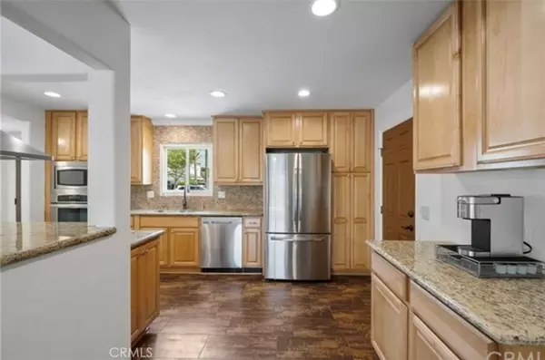 Huntington Beach, CA 92649,5082 Linda CIR