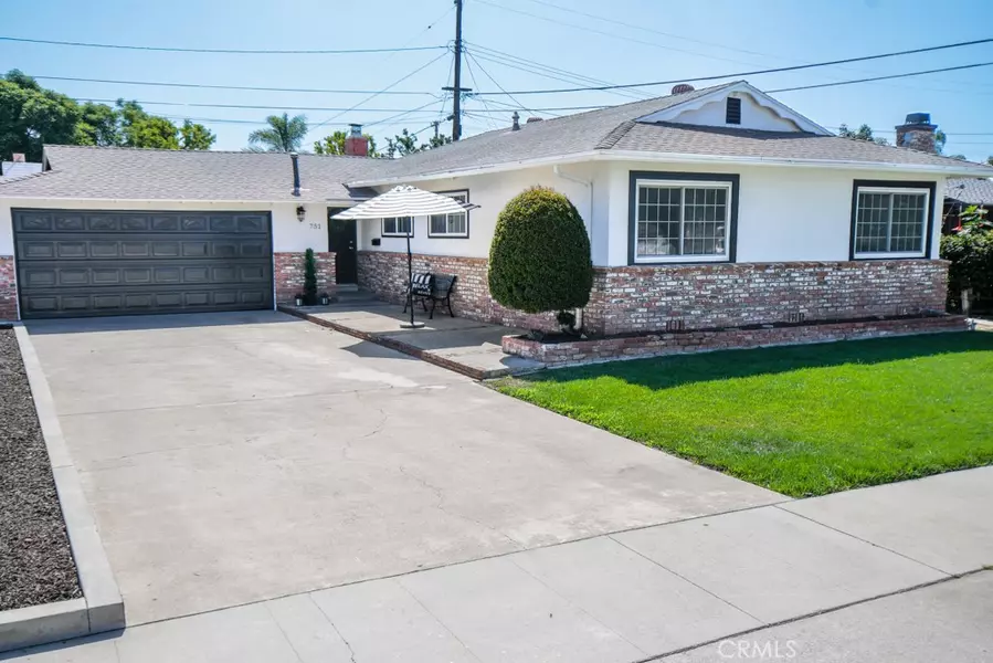 751 N Clinton ST, Orange, CA 92867