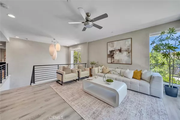 Irvine, CA 92612,85 Lennox