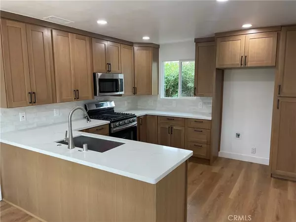 Whittier, CA 90605,13856 Mulberry DR