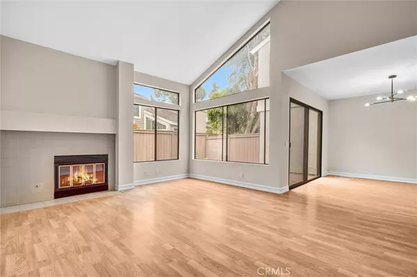 Irvine, CA 92606,401 Deerfield AVE #84