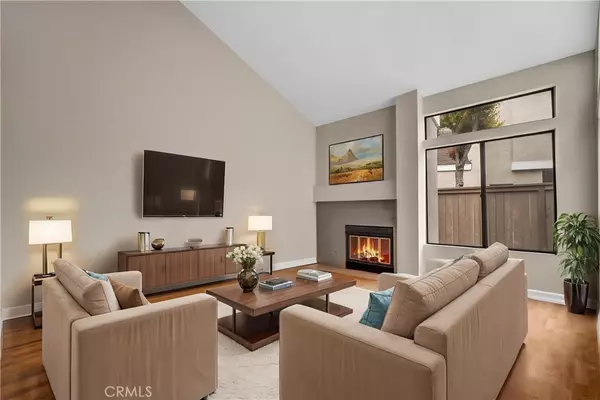 Irvine, CA 92606,401 Deerfield AVE #84