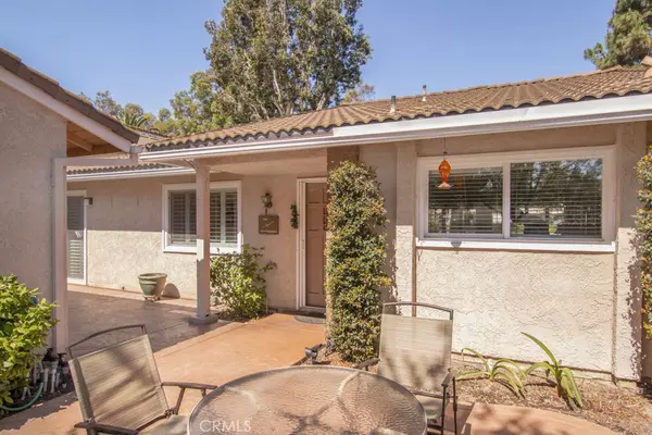Laguna Woods, CA 92637,3399 Punta Alta #B