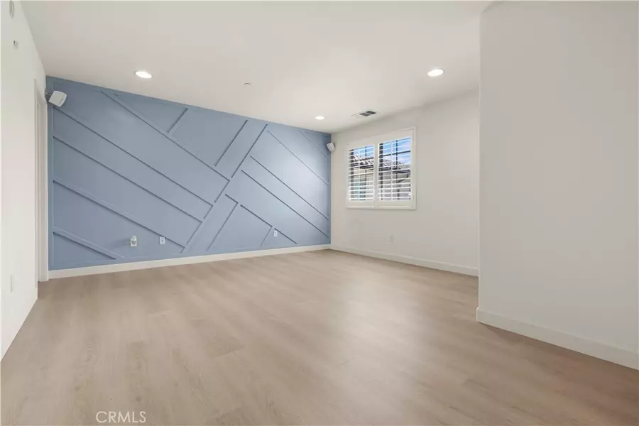 133 Silverado, Irvine, CA 92618