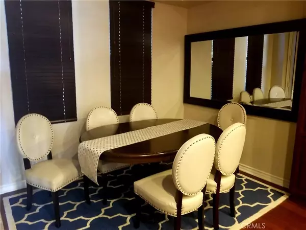 Ladera Ranch, CA 92694,7 Salvatore