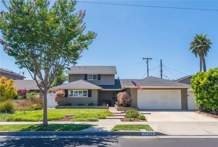 17131 Pinehurst LN, Huntington Beach, CA 92647