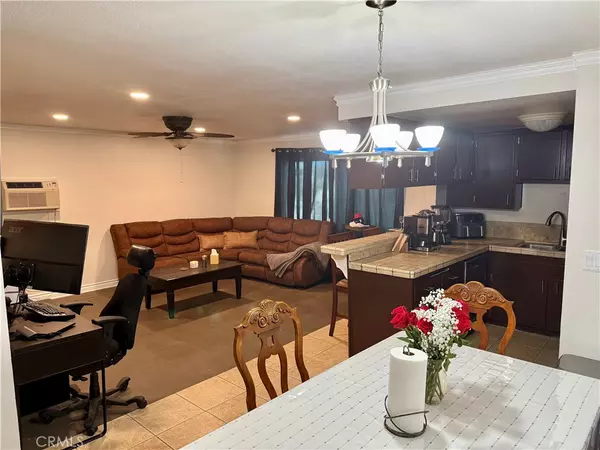 3050 S Bristol ST #53, Santa Ana, CA 92704