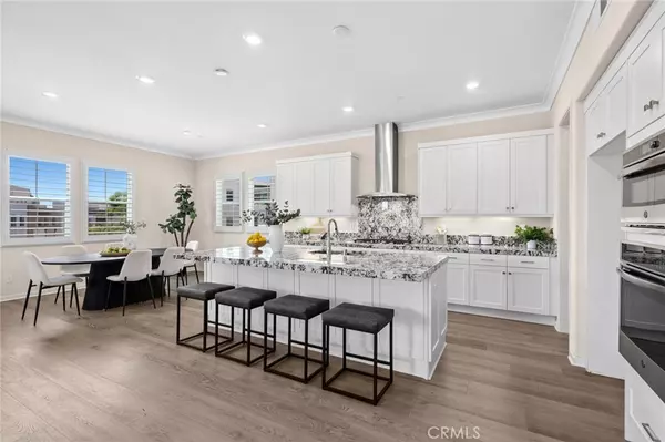 225 Frame, Irvine, CA 92618