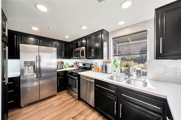 Huntington Beach, CA 92648,7655 Yorktown AVE