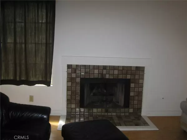 Irvine, CA 92612,46 EXETER