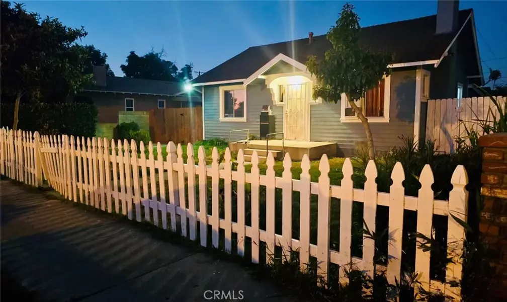 722 N Philadelphia ST, Anaheim, CA 92805