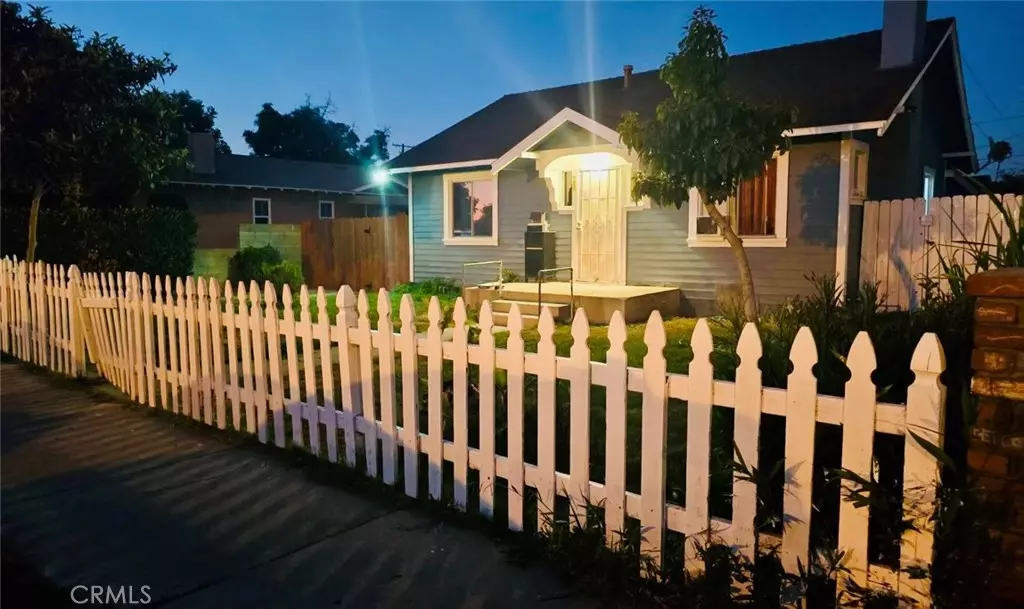 Anaheim, CA 92805,722 N Philadelphia ST