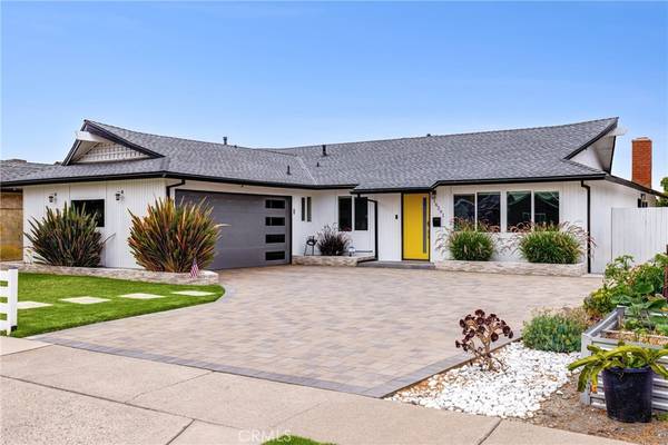 Huntington Beach, CA 92647,16291 Howland Lane