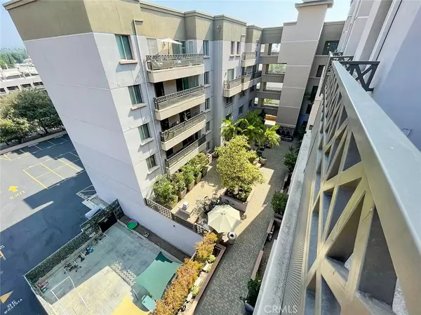 Pasadena, CA 91106,931 E Walnut ST #607