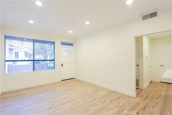 Orange, CA 92869,5722 E Stillwater Ave #79