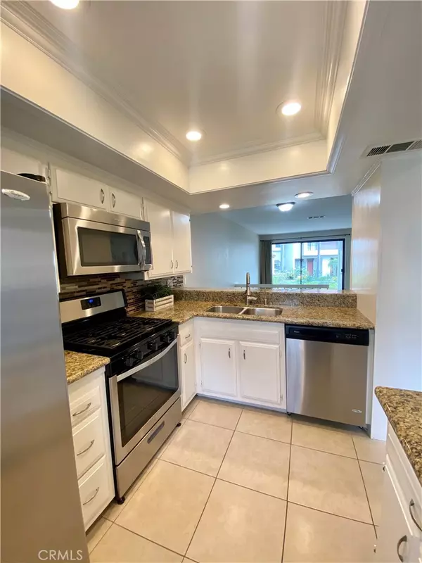 Placentia, CA 92870,158 Kauai LN