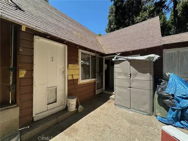 Crestline, CA 92325,23772 Inspiration RD