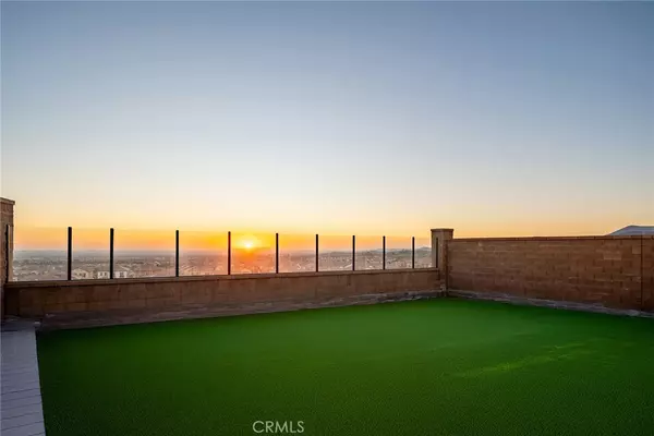 104 Eversedge, Irvine, CA 92618
