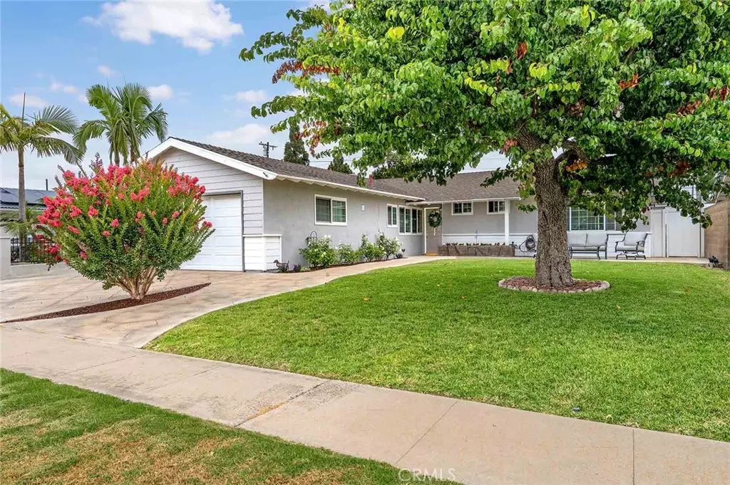 Fountain Valley, CA 92708,17582 Santa Elena CIR