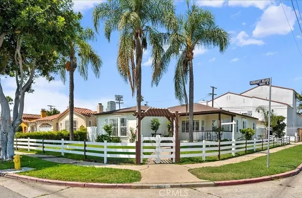 9801 S Hobart BLVD, Los Angeles, CA 90047