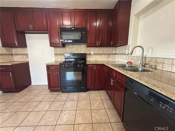 Panorama City, CA 91402,8135 Wakefield AVE