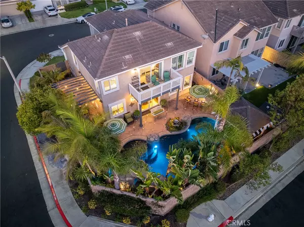 Santa Ana, CA 92704,3344 Taurus LN