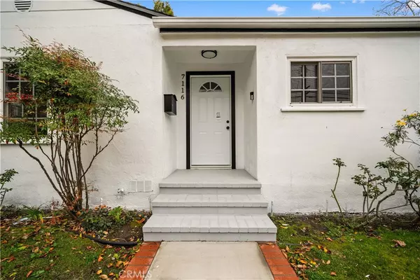 Los Angeles, CA 90046,7116 Waring AVE