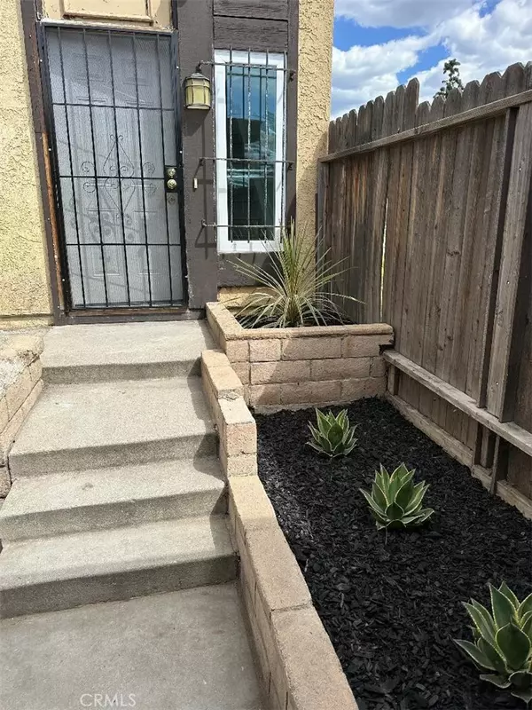 San Bernardino, CA 92346,7945 Pinehurst dr