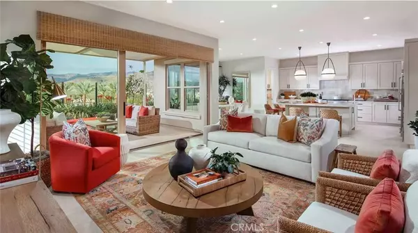 Irvine, CA 92618,118 Oakstone