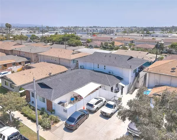 Costa Mesa, CA 92627,735 James ST