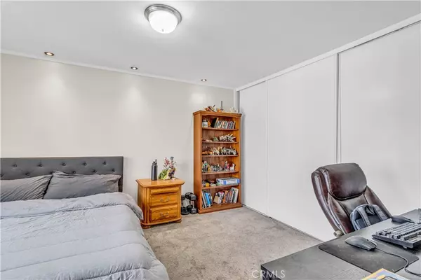 Placentia, CA 92870,212 S Kraemer BLVD #2602