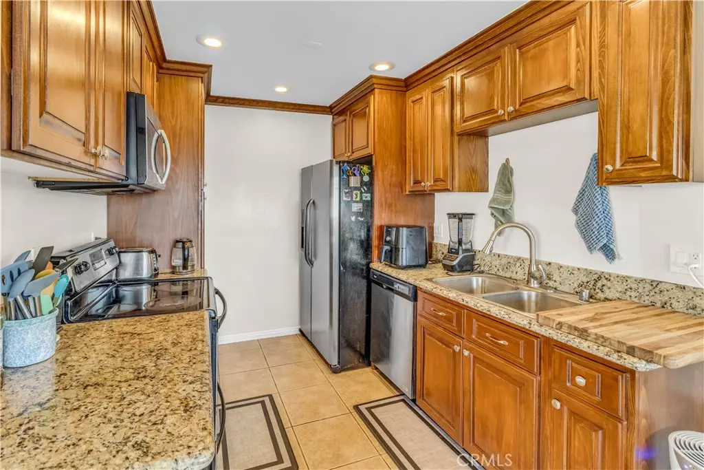 Placentia, CA 92870,212 S Kraemer BLVD #2602