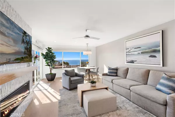 Laguna Beach, CA 92651,240 Moss ST #4