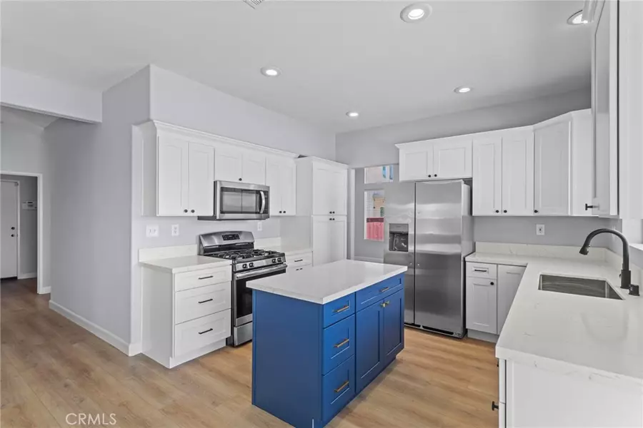 9510 Nickellaus CT, Corona, CA 92883