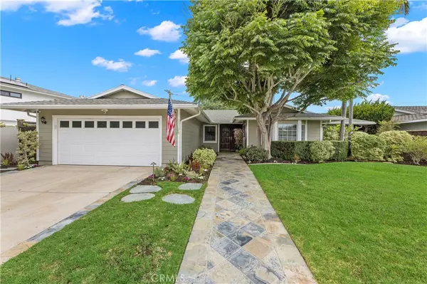 Costa Mesa, CA 92626,2038 N Capella CT