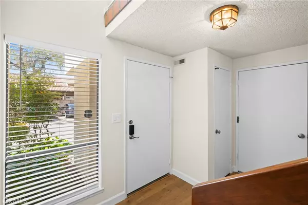 Mission Viejo, CA 92692,27882 Finisterra #117