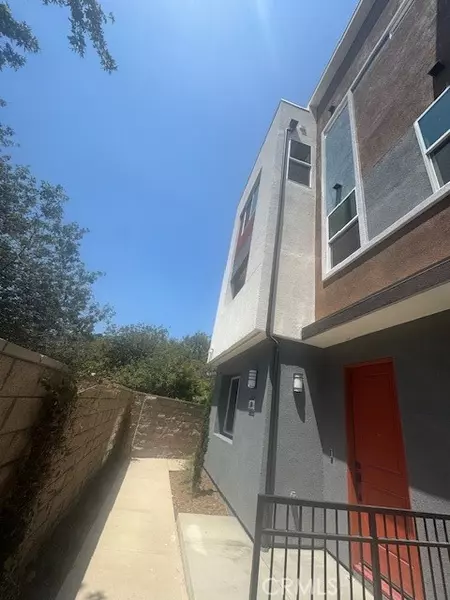 1812 E. 1st ST #200, Santa Ana, CA 92705