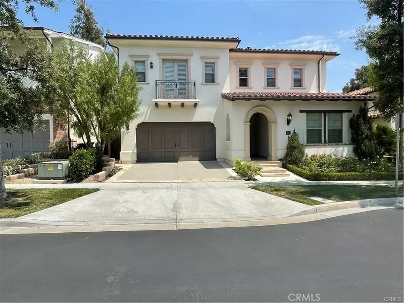 61 Harrison, Irvine, CA 92618